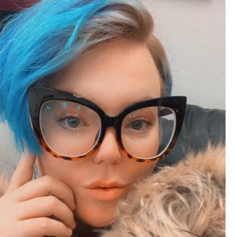 Meet your Posher, Jess